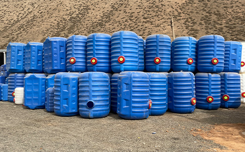 雨水收集与利用：万科华洁西藏塑料桶提供创新解决方案