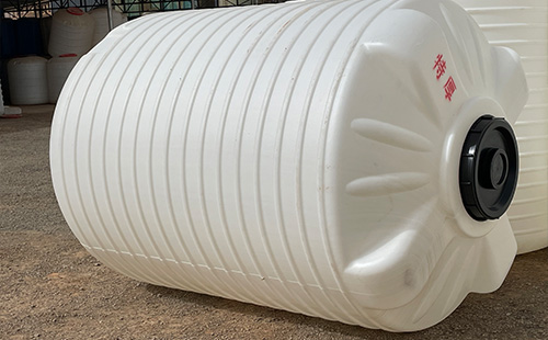 助力环保新里程，万科华洁西藏塑料桶在各行各业中的应用