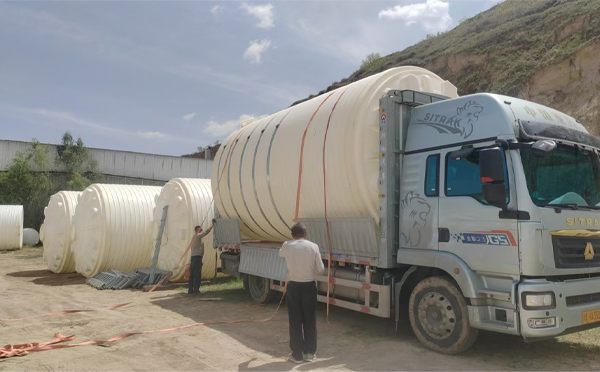 西藏立式运输桶装车中